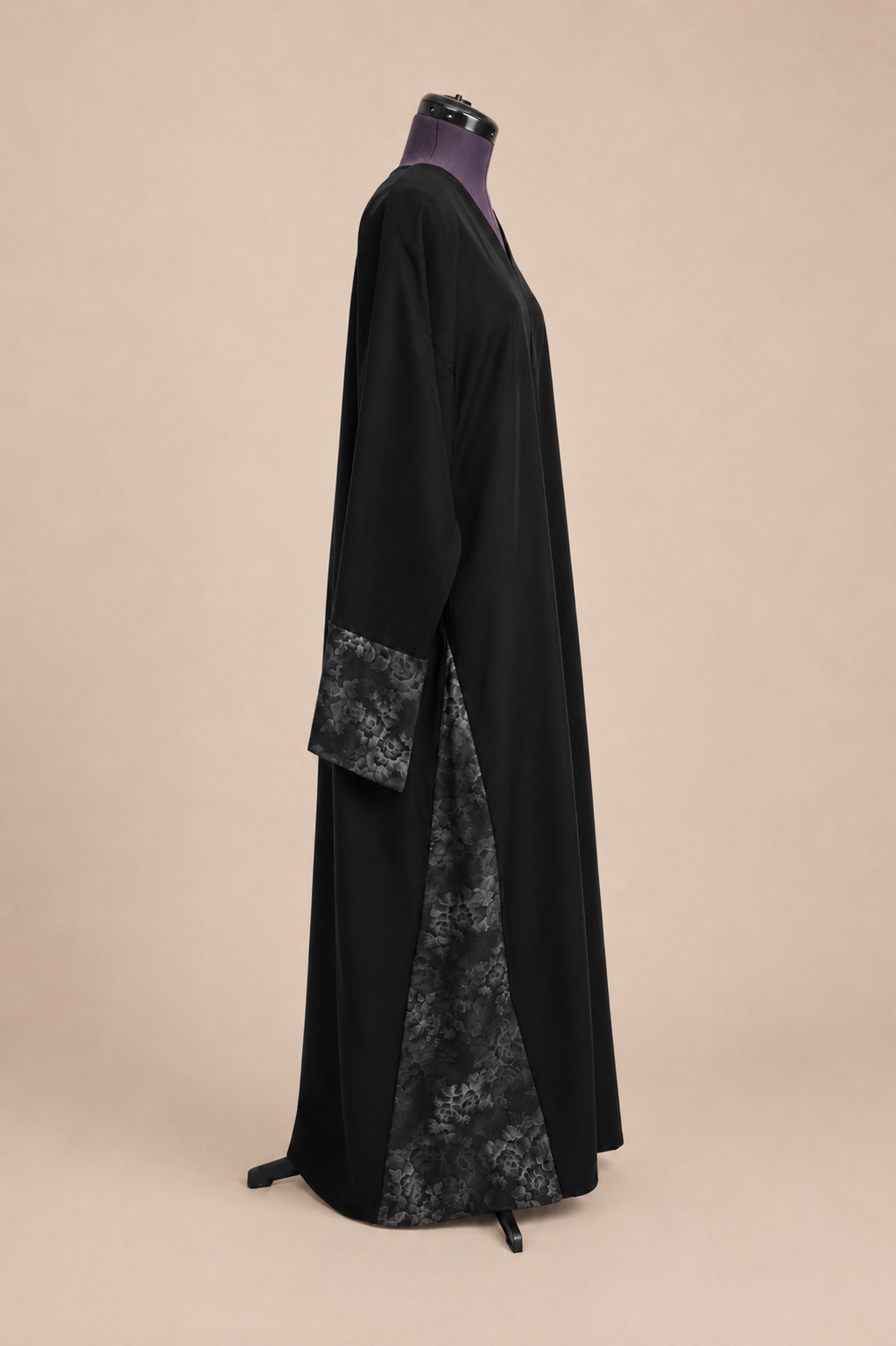 Abaya Areej